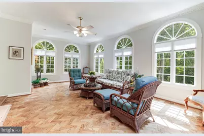 5501 W Ridge View Drive, Fairfax, VA 22030 - Photo 16