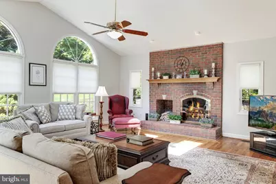 5501 W Ridge View Drive, Fairfax, VA 22030 - Photo 30