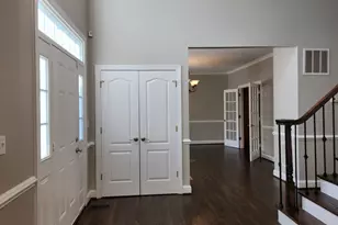 610 Meadow Ln SW, Vienna, VA 22180 - Photo 6