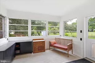 10703 Almond St, Fairfax, VA 22032 - Photo 10