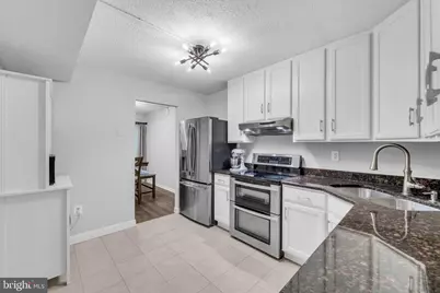 11743 Ledura Court #104, Reston, VA 20191 - Photo 18