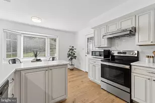 3219 Fox Mill Rd, Oakton, VA 22124 - Photo 26