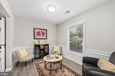 6426 Silver Ridge Circle, Alexandria, VA 22315 - Photo 2