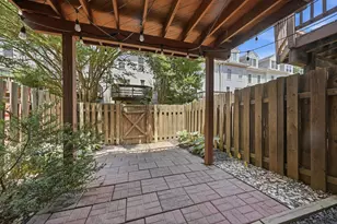 3012 Colonial Springs Ct, Alexandria, VA 22306 - Photo 24