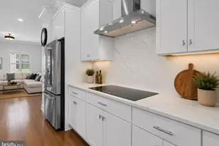 6127 Olivet Dr, Alexandria, VA 22315 - Photo 12