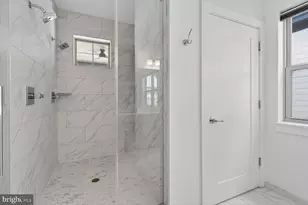 6127 Olivet Dr, Alexandria, VA 22315 - Photo 22