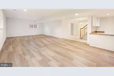 7440 Old Maple Square, McLean, VA 22102 - Photo 38