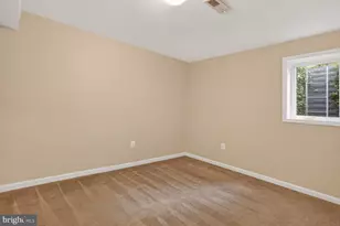 1651 Lozano Dr, Vienna, VA 22182 - Photo 48