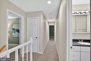 1651 Lozano Dr, Vienna, VA 22182 - Photo 38