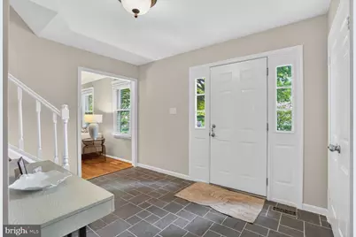 1651 Lozano Drive, Vienna, VA 22182 - Photo 6