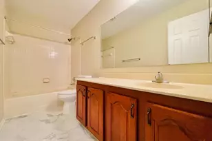7227 Devereux Ct, Alexandria, VA 22315 - Photo 14