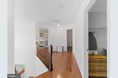 4909 Fox Creek Court, Chantilly, VA 20151 - Photo 32