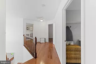 4909 Fox Creek Ct, Chantilly, VA 20151 - Photo 32