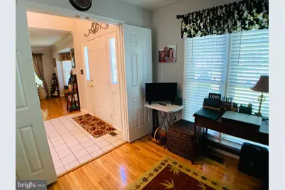 8604 Oak Chase Circle, Fairfax Station, VA 22039 - Photo 16