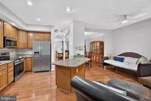 6717 Royal Thomas Way, Alexandria, VA 22315 - Photo 12