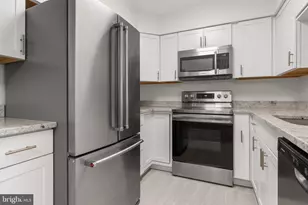 2221 Lovedale Ln, Reston, VA 20191 - Photo 22