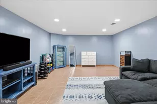 11757 Arbor Glen Way, Reston, VA 20194 - Photo 32