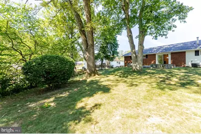 5825 Atteentee Road, Springfield, VA 22150 - Photo 32