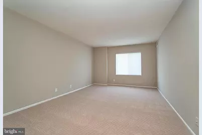 8360 Greensboro Drive #922, McLean, VA 22102 - Photo 20