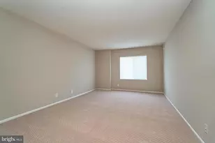 8360 Greensboro Dr, McLean, VA 22102 - Photo 20