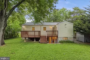 1812 Olney Rd, Falls Church, VA 22043 - Photo 32