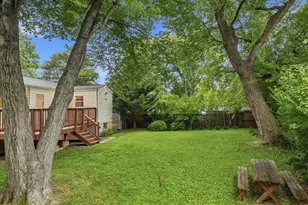1812 Olney Rd, Falls Church, VA 22043 - Photo 32