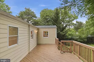 1812 Olney Rd, Falls Church, VA 22043 - Photo 30
