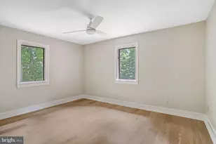11109 Elmview Pl, Great Falls, VA 22066 - Photo 28