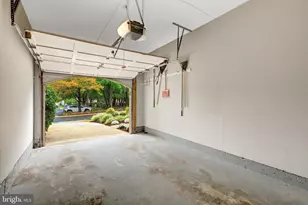 1258 Woodbrook Ct, Reston, VA 20194 - Photo 40