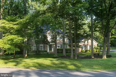 9721 S Park Circle, Fairfax Station, VA 22039 - Photo 2