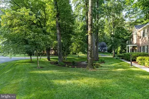 9721 S Park Cir, Fairfax Station, VA 22039 - Photo 18