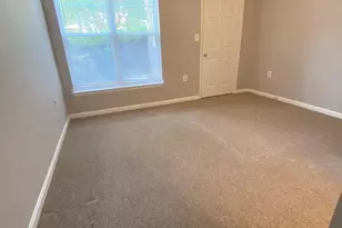 13397 Connor Dr, Centreville, VA 20120 - Photo 8