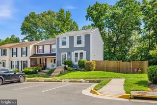 9179 Forest Breeze Ct, Springfield, VA 22152 - Photo 36