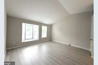 7315 Castleberg Court, Alexandria, VA 22315 - Photo 14