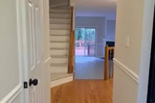 7315 Castleberg Ct, Alexandria, VA 22315 - Photo 2