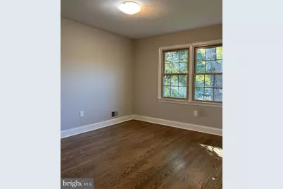 9830 Meadow Valley Drive, Vienna, VA 22181 - Photo 10
