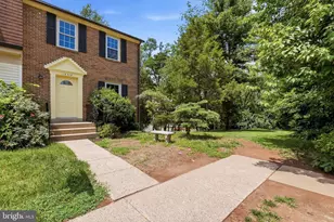 14314 Watery Mountain Ct, Centreville, VA 20120 - Photo 2