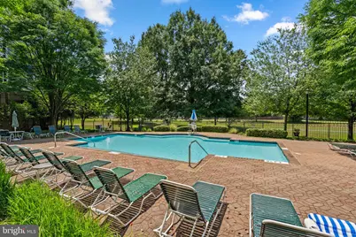 5575 Seminary Road #102, Falls Church, VA 22041 - Photo 30