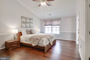 8364 Millwood Dr, Springfield, VA 22152 - Photo 14