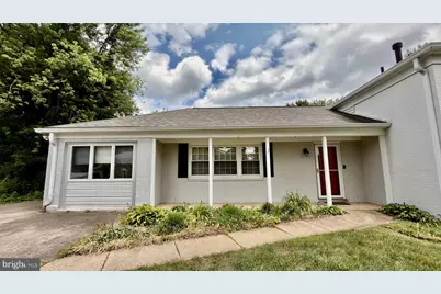 4217 Kincaid Court, Chantilly, VA 20151 - Photo 2