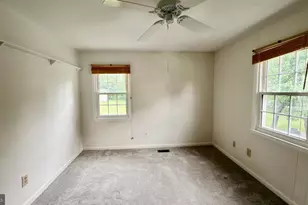 4217 Kincaid Ct, Chantilly, VA 20151 - Photo 18