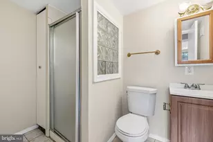 6119 Windward Dr, Burke, VA 22015 - Photo 24