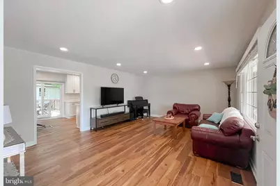 12833 Point Pleasant Drive, Fairfax, VA 22033 - Photo 6