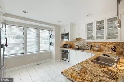 11030 Thrush Ridge Road, Reston, VA 20191 - Photo 12