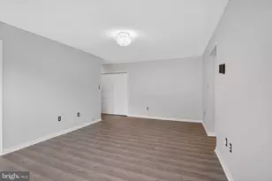 9702 Kingsbridge Dr, Fairfax, VA 22031 - Photo 10