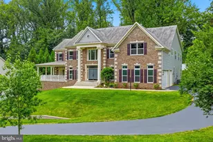 7821 Old Falls Rd, McLean, VA 22102 - Photo 48