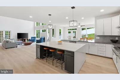 7821 Old Falls Road, McLean, VA 22102 - Photo 16