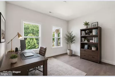 7821 Old Falls Road, McLean, VA 22102 - Photo 38