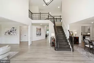 7821 Old Falls Rd, McLean, VA 22102 - Photo 4