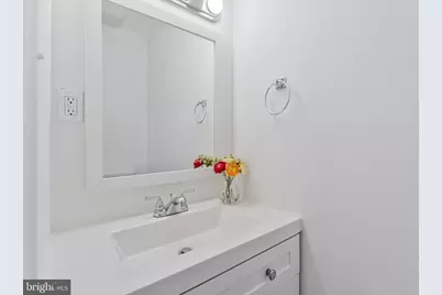 9599 Blake Park Court, Fairfax, VA 22031 - Photo 6
